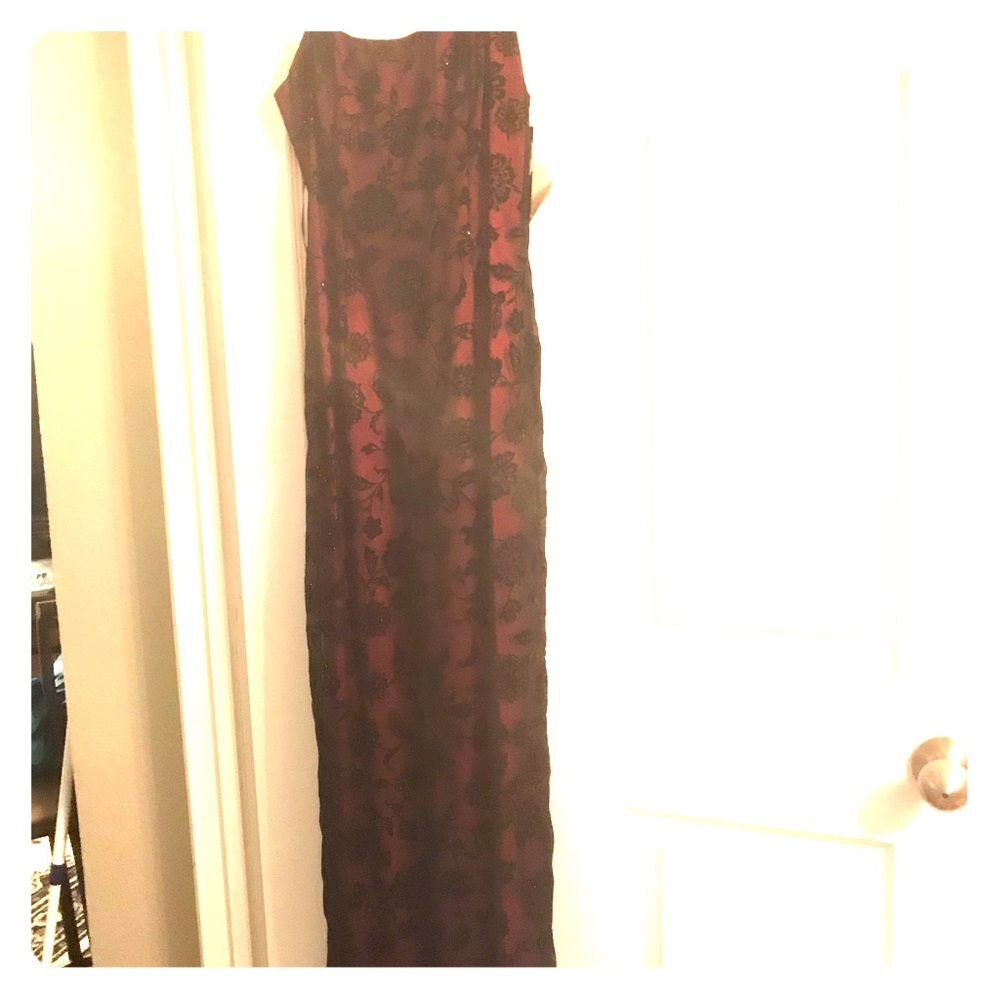 Red and blk formal never worn